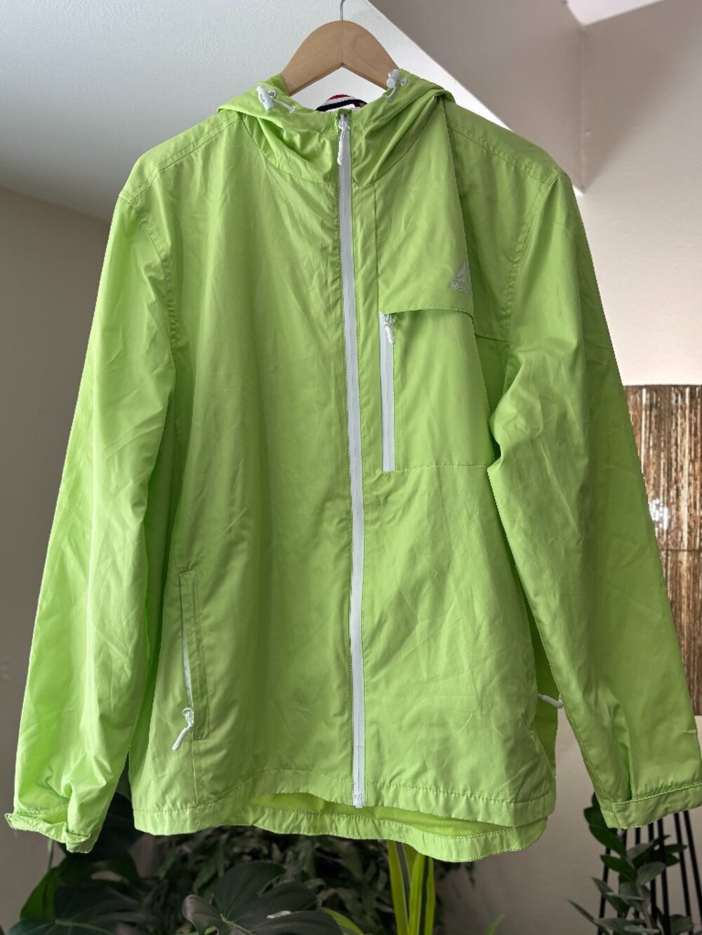 Reebok Fleece Lined Windbreaker Jacket Neon Seafoam Green Size L Hooded EUC